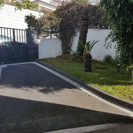 Charming And Cozy Bellevue House With A Sea View Funchal (Madeira)
